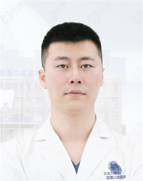 杜新春医生简介