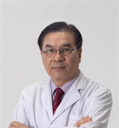 车英林医生简介