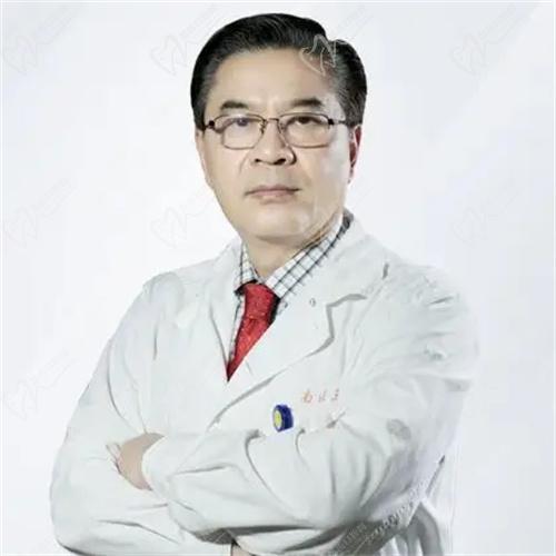 东莞莞口口腔医院车英林医生简介