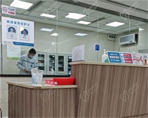  成都双楠医院眼科