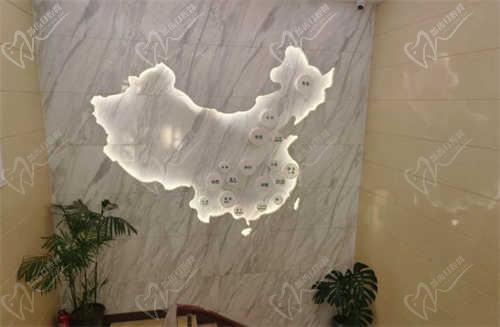北京冯斌做吸脂好在哪