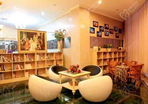 武汉真爱妇产医院电话号码