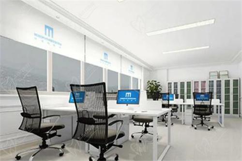 贵阳麦迪格眼科医院——(南明院区）乘车路线：