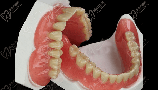 长沙美奥口腔医院吸附性义齿6867元起