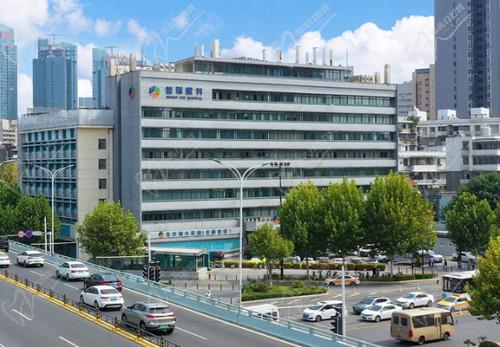 武汉普瑞眼科医院营业时间