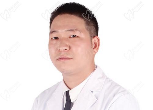 南充团圆口腔医院丁佳医生怎么样