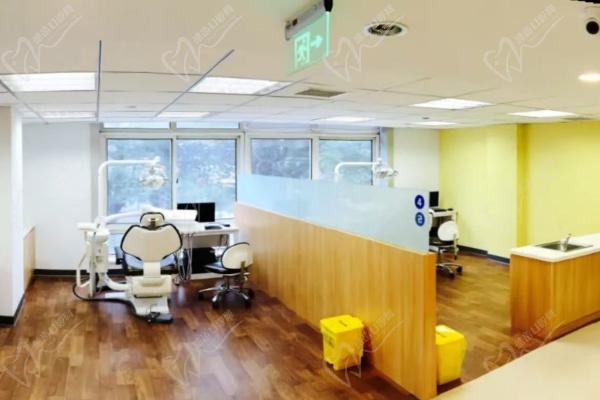 青岛瑞泰口腔同安路门诊预约挂号