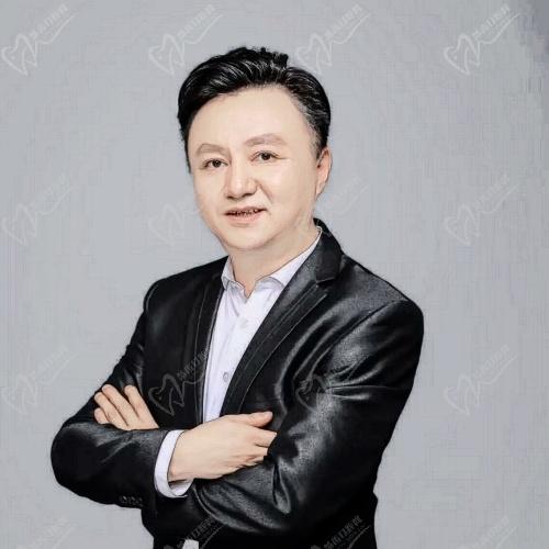 兰州梦怡美医疗美容诊所冯建业医生