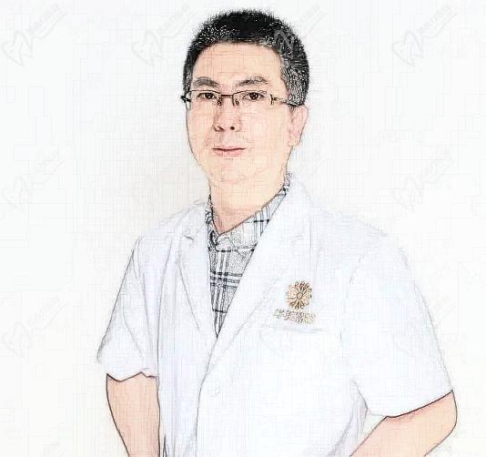 成都初龄医疗美容白振华医生介绍