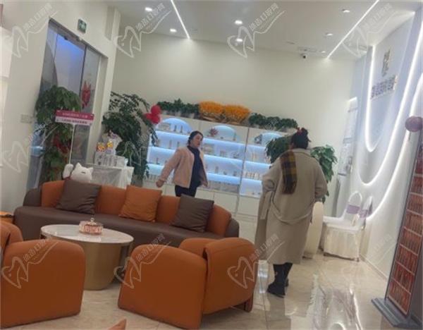 重庆呈美医疗美容诊所
