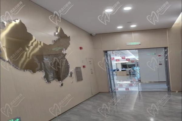 许昌华厦眼科医院院长张有亭医生