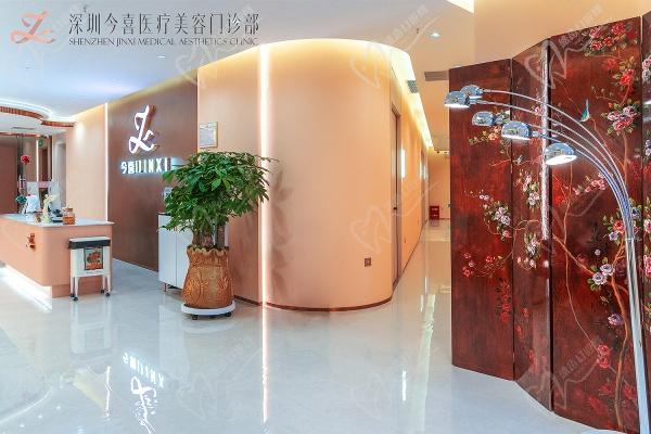 曹孟君个人简介资料大全,在深圳今喜坐诊做富贵包技术好附预约
