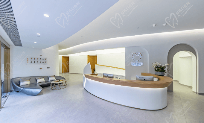 厦门思迈尔口腔门诊部前台