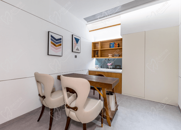 厦门思迈尔口腔门诊部咨询室