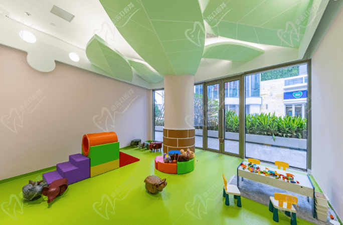 厦门思迈尔口腔门诊儿童娱乐区
