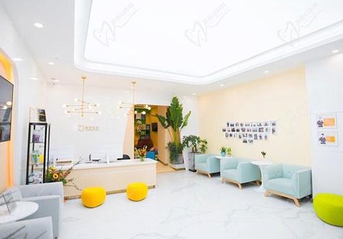 湖北武汉萌芽齿科大厅