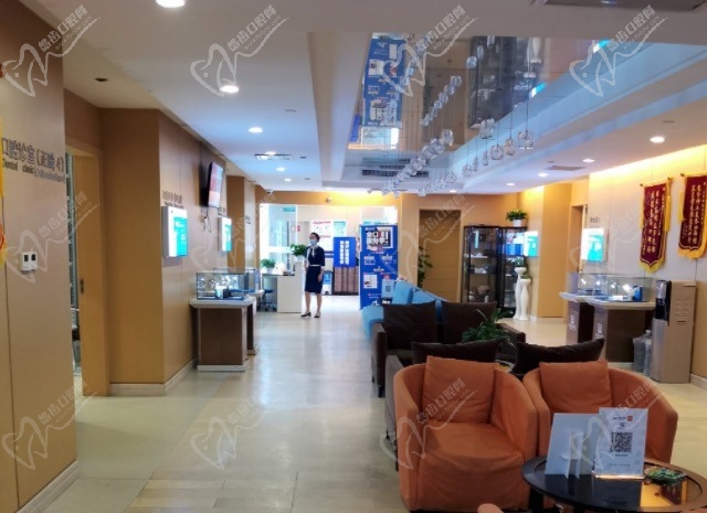 长沙美奥口腔融圣院等候区