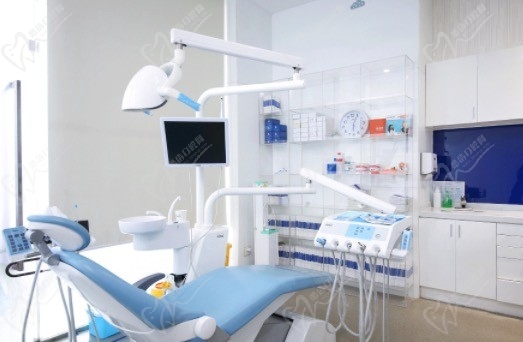长沙美奥口腔融圣院诊室