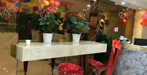 东莞莞城利尔口腔休息区