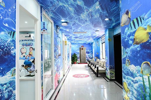 广州广大口腔走廊环境