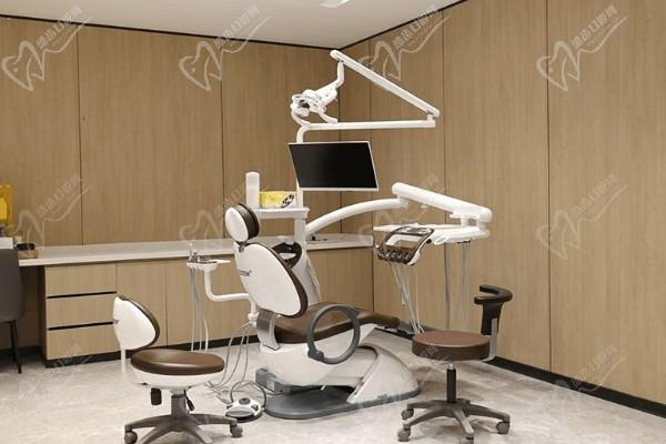 成都中诺口腔医院诊室