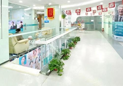 长沙齿邦口腔门诊大厅