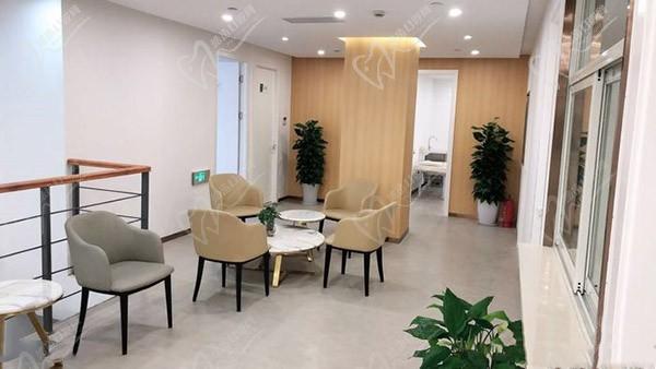 上海迈维口腔候诊区