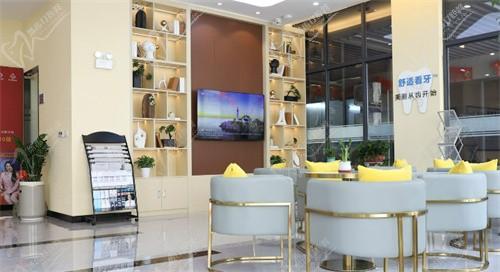 玉林蓝天口腔医院电话曝光,在线免费咨询种植牙/牙齿矫正价格