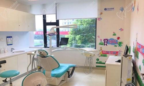 西安泰康拜博口腔诊室3