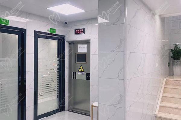 缪氏口腔门诊部凤盈苑店诊室2