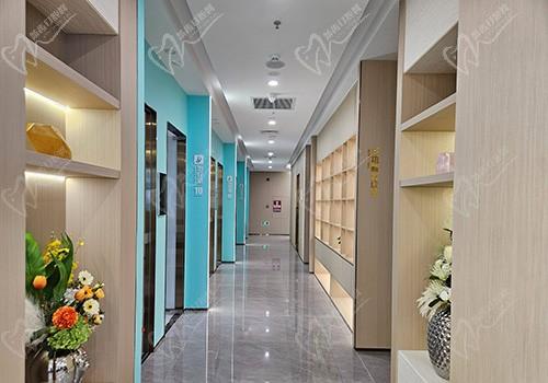 深圳康乐一欣口腔门诊部走廊