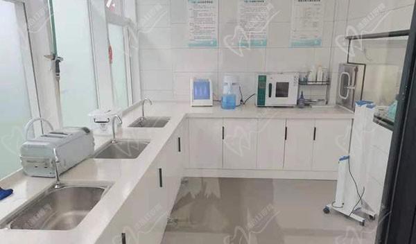 秦皇岛麦格口腔秦皇半岛消毒室