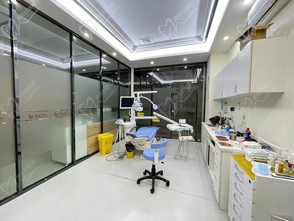 晋江池店橙子口腔诊所诊室