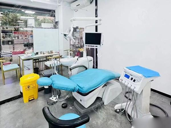石狮大白鲨口腔科诊所诊室