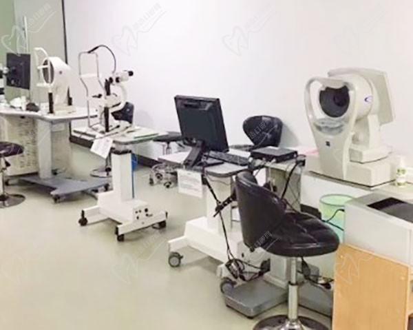 武汉佰视佳眼科门诊部环境