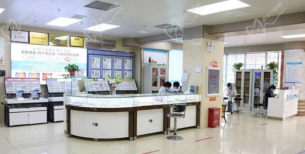 许昌华厦眼科医院大厅