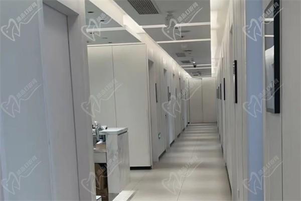 杭州浮想国医疗美容中心走廊