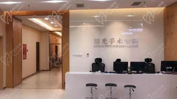 北京爱尔英智眼科医院医生介绍：周继红-郭宁-李绍伟等技术好