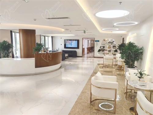 青岛华颜美医疗美容医院大厅
