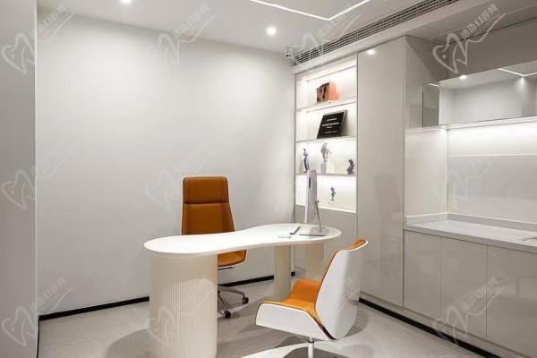 杭州伊甸媛医疗美容诊所咨询室