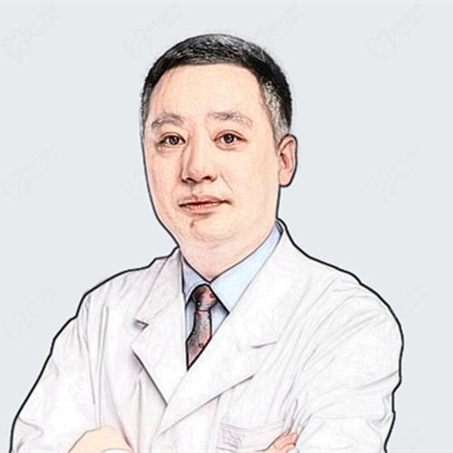李战强