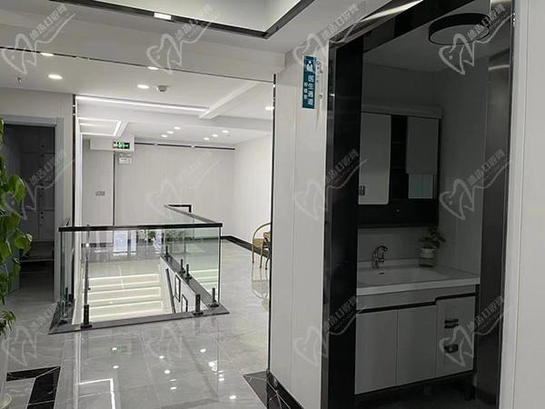 固原益牙口腔门诊部2