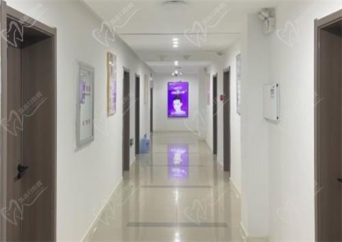 沈阳友谊美容医院走廊