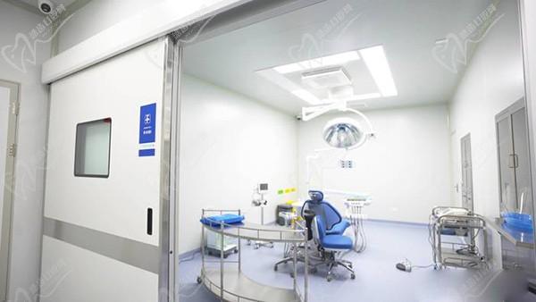 石家庄东院中诺口腔医院诊室