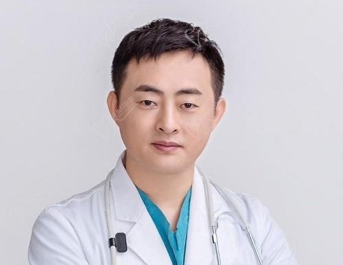 崔东