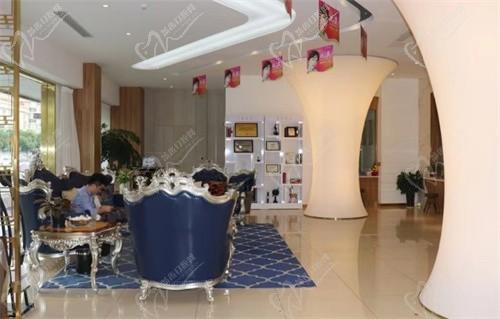 苏州卫康美容医院休息区