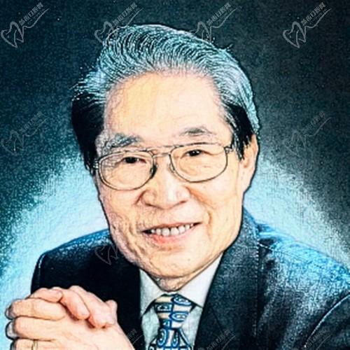 张震康