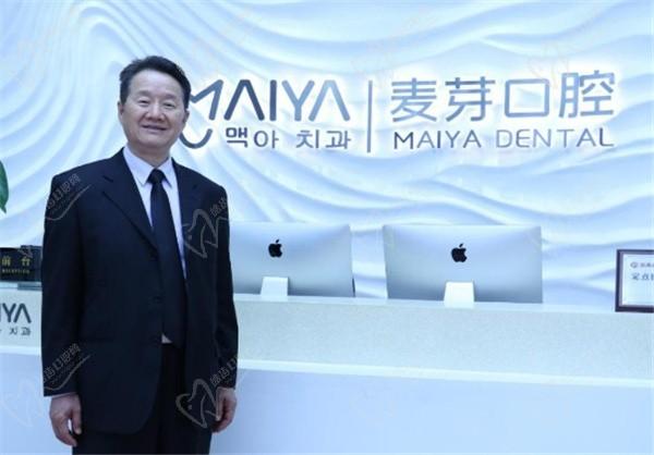 深圳麦芽口腔郑苍尚院长种半口牙效果如何?术后恢复快使用寿命长