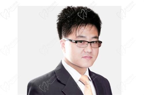 许炎龙
