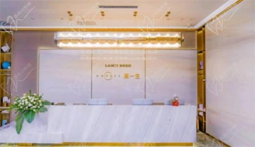 西安高一生美容医院价目表：含脂肪填充|眼部|鼻部|胸部整形费用都有